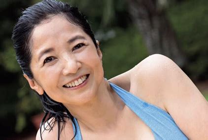 宮崎美子 おっぱい|宮崎美子の水着画像43枚【ビキニ姿が可愛すぎてやばいです！】。